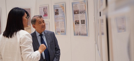 В Архиве Президента РК создан личный фонд Сабыра Касымова фото галереи 5