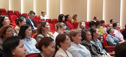 Более 30 архивистов и документоведов прошли обучение в Архиве Президента фото галереи 1