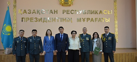 Круглый стол «Армия Независимого Казахстана: Долг. Честь. Отвага» фото галереи 22