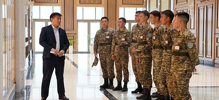 Студентам военной кафедры показали работу Архива Президента фото галереи 1