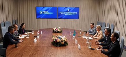 Архив Президента РК провел серию встреч с зарубежными делегациями фото галереи 5