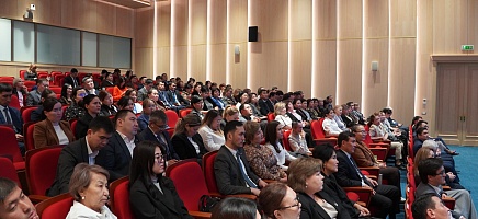 Архив Президента РК презентовал уникальный справочник о системе государственной власти Казахстана фото галереи 6